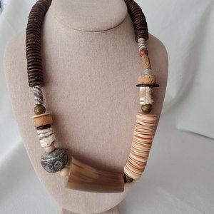 Vintage m.e. Mary Ellen Stewart Modern Tribal Beaded Necklace 24 in